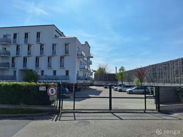 Eladó garázs Sopron, Aranyhegy 16 nm