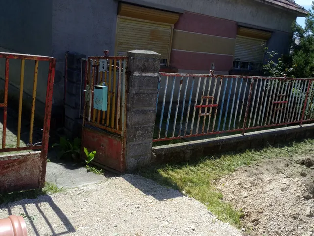 Eladó ház Lókút 50 nm