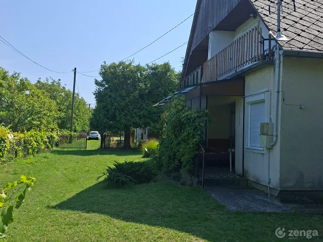 Eladó üdülő és hétvégi ház Balatonmáriafürdő 52 nm