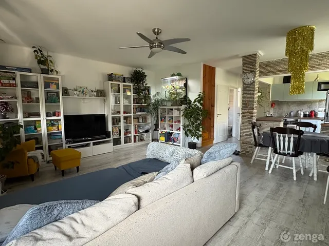 Eladó ház Szigetszentmiklós, Alsóbucka 130 nm