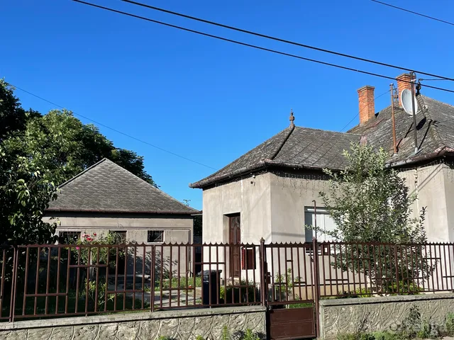 Eladó ház Tiszaföldvár 100 nm