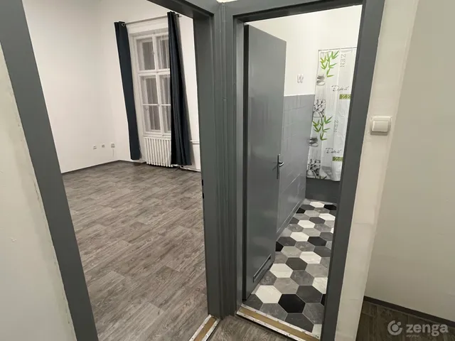 Eladó lakás Győr, Belváros 64 nm