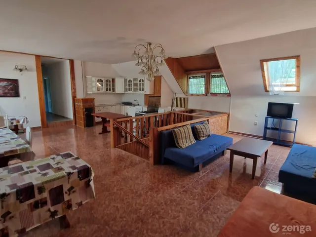 Eladó ház Balatonkeresztúr 380 nm