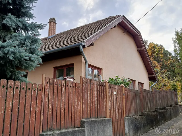 Eladó ház Rád 72 nm