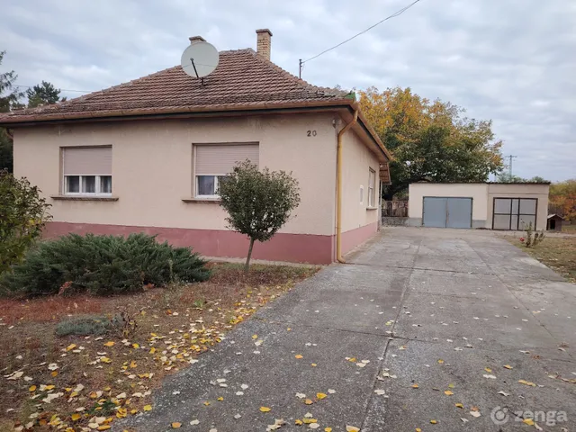 Eladó ház Ceglédbercel 130 nm