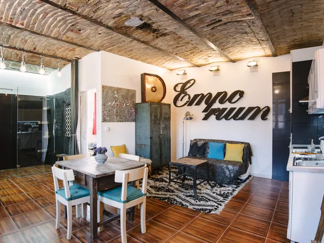 Eladó lakás Budapest VI. kerület, Nagykörúton belüli terület, Bajcsy-Zsilinszky út 38 nm