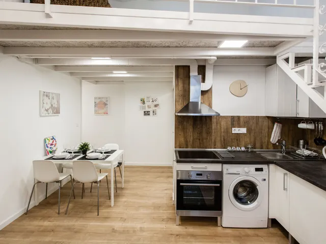 Eladó lakás Budapest VI. kerület, Nagykörúton belüli terület, Bajcsy-Zsilinszky út  39 nm