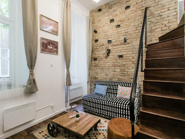 Kiadó lakás Budapest VI. kerület, Nagykörúton kívüli terület 29 nm