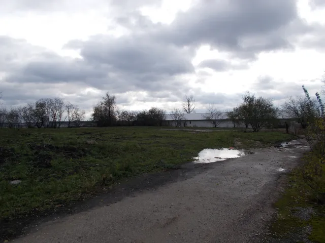 Eladó kereskedelmi és ipari ingatlan Balatonfőkajár 20 nm