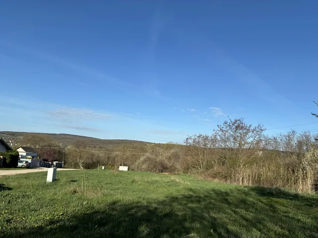 Eladó telek Balatonfűzfő 1037 nm