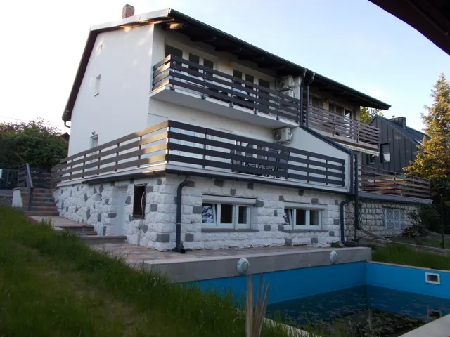 Eladó ház Balatonalmádi, Káptalanfüred 90 nm