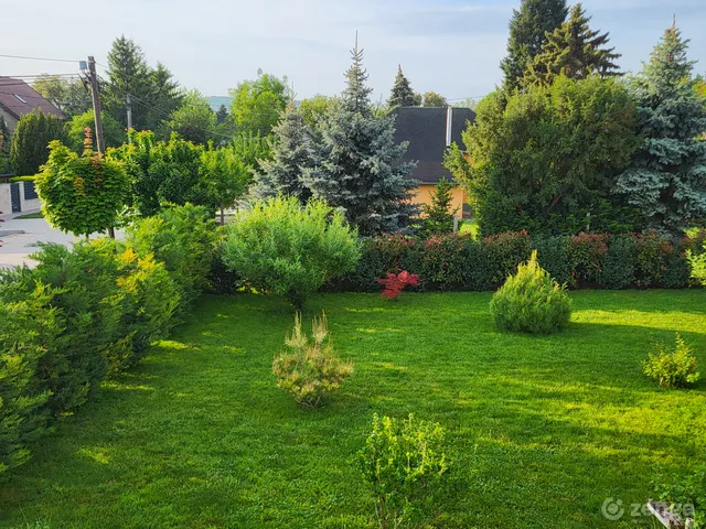 Eladó ház Biatorbágy 180 nm