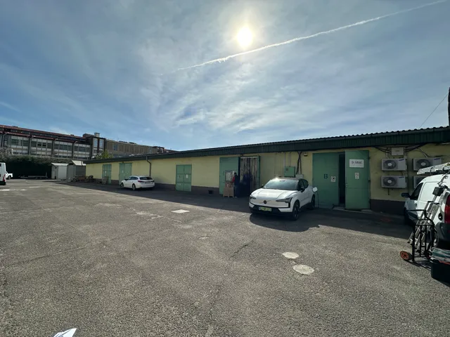 Kiadó kereskedelmi és ipari ingatlan Budapest IV. kerület 800 nm