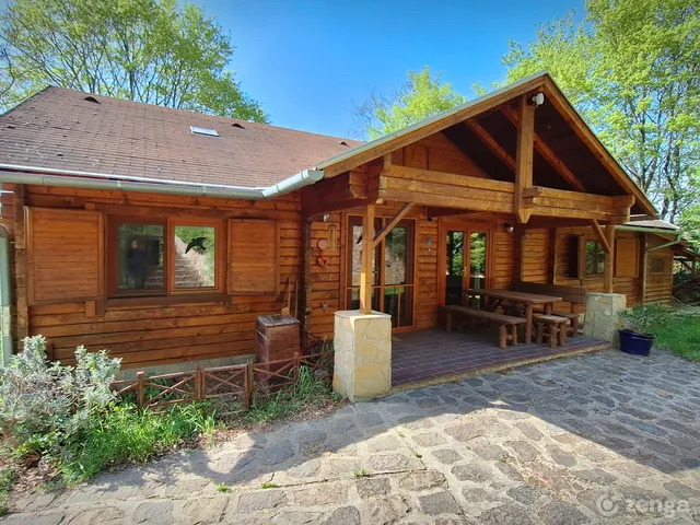 Eladó ház Pilisszentlászló 135 nm