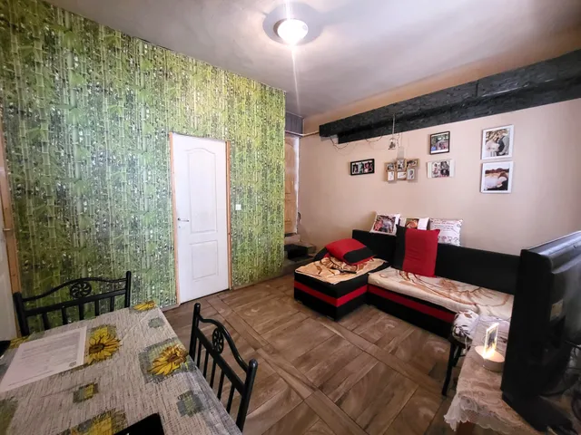 Eladó ház Apc 81 nm