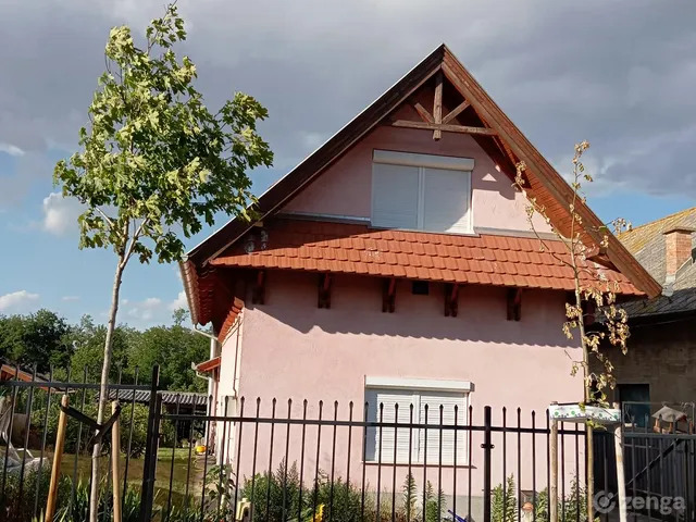 Kiadó ház Gyál 130 nm