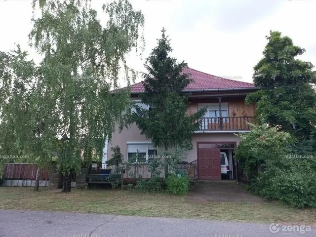 Eladó ház Baktalórántháza 200 nm