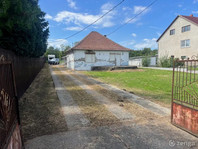 Eladó ház Mályi 250 nm