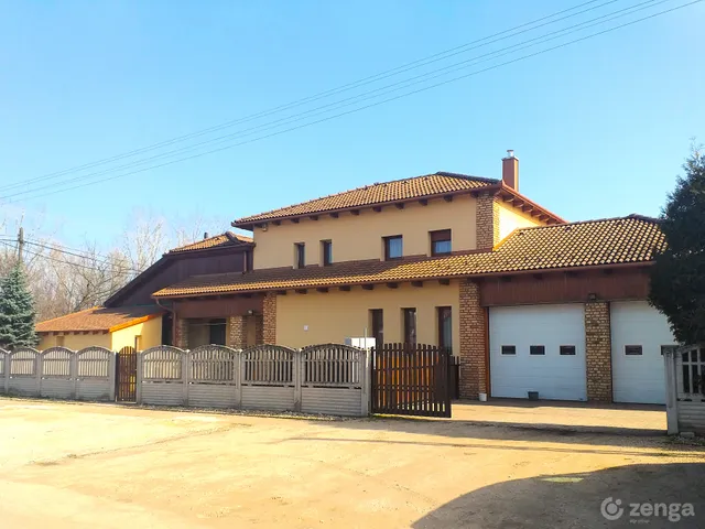 Eladó ház Tát 416 nm