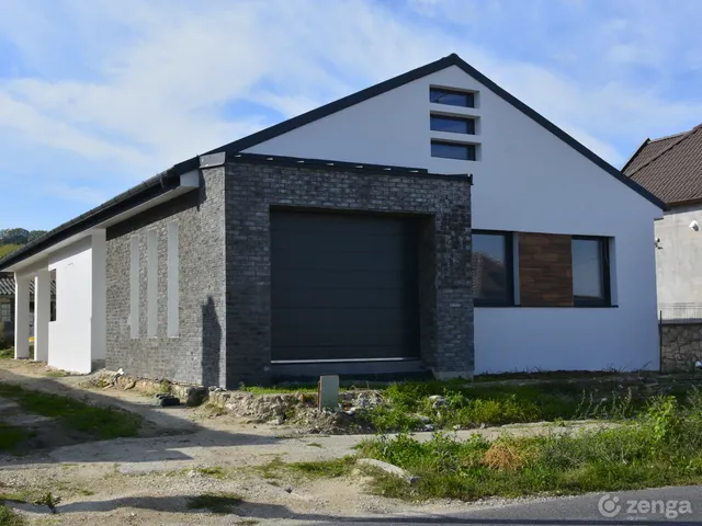 Eladó ház Nyúl 136 nm