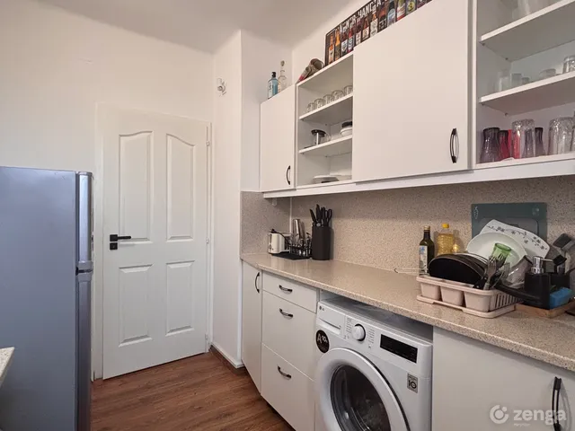 Kiadó lakás Tata, Tóváros 54 nm