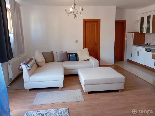 Eladó lakás Bonyhád 64 nm