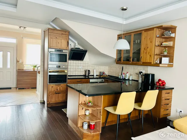 Eladó ház Vecsés, Kispatak-lakópark, Knézich Károly 104 nm