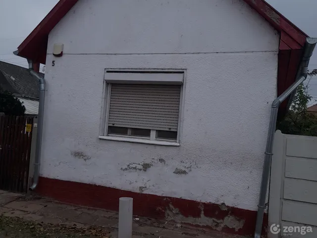 Eladó ház Debrecen, Pércsikert 81 nm