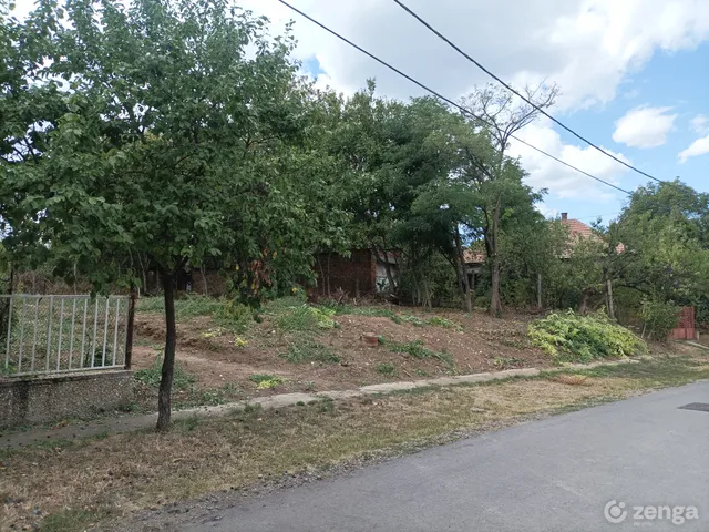 Eladó telek Csécse 2471 nm