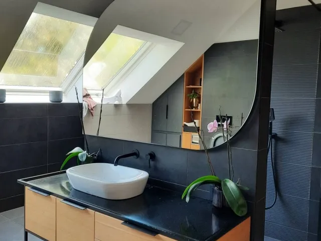 Eladó ház Paks, Gyapa 300 nm