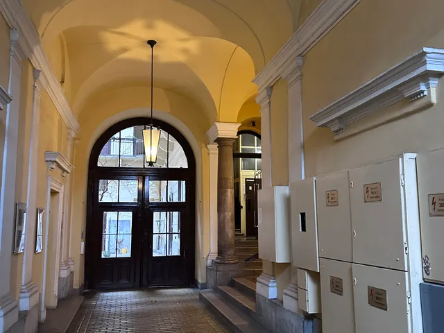 Eladó lakás Budapest V. kerület, Lipótváros, Nyugati tér  112 nm