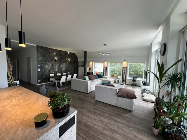 Eladó lakás Budapest III. kerület, Testvérhegy 240 nm