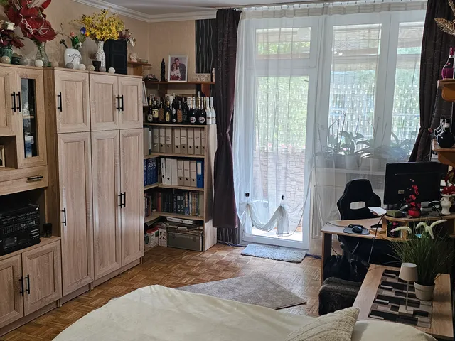 Eladó lakás Budapest IX. kerület, József Attila lakótelep 55 nm