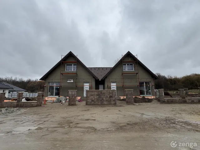 Eladó ház Vácrátót 100 nm