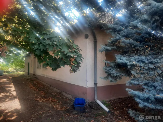 Eladó ház Kecel 70 nm