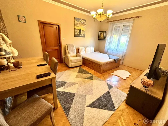 Eladó lakás Székesfehérvár, Belváros 68 nm