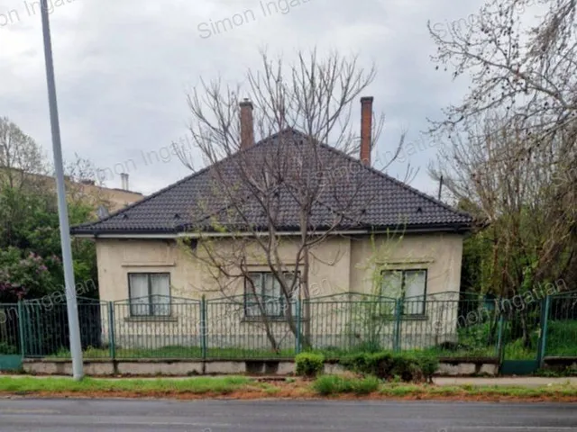 Eladó ház Kecskemét, Villanegyed 150 nm