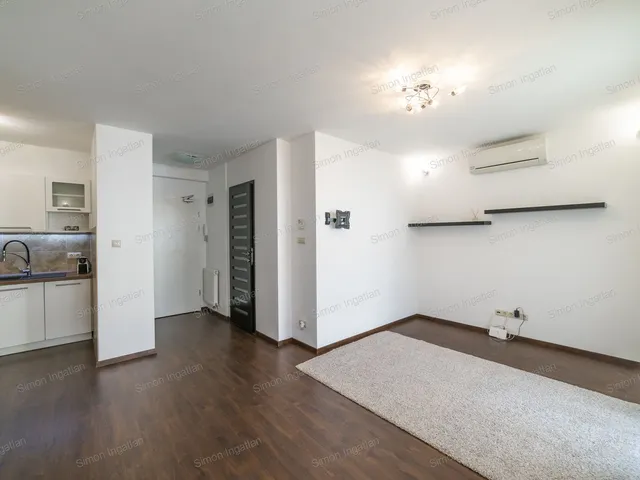 Eladó lakás Kecskemét, Villanegyed 43 nm