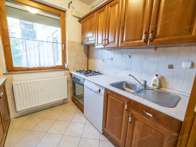 Eladó lakás Kecskemét, Széchenyiváros 49 nm