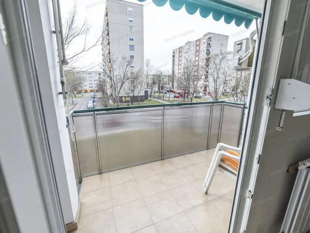 Eladó lakás Kecskemét, Széchenyiváros 63 nm