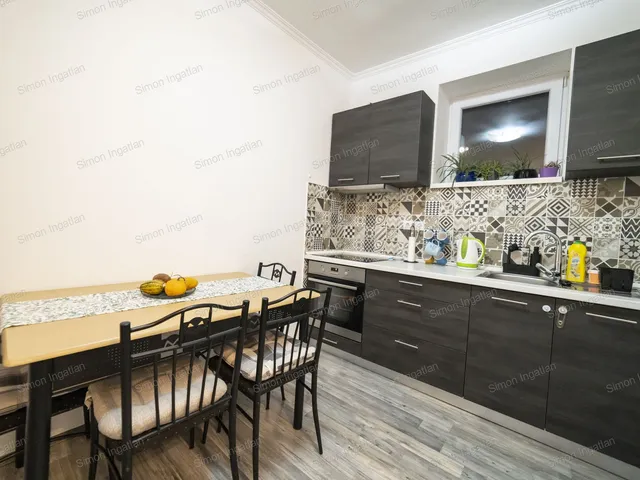 Eladó lakás Kecskemét, Árpádváros 58 nm