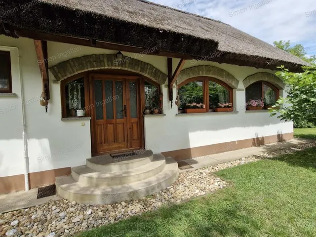 Eladó ház Kecskemét 320 nm