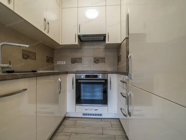 Kiadó lakás Kecskemét, Villanegyed 41 nm