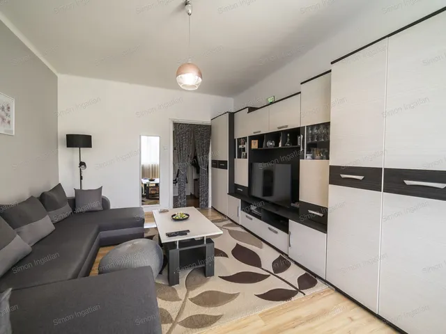 Eladó lakás Kecskemét, Árpádváros 50 nm