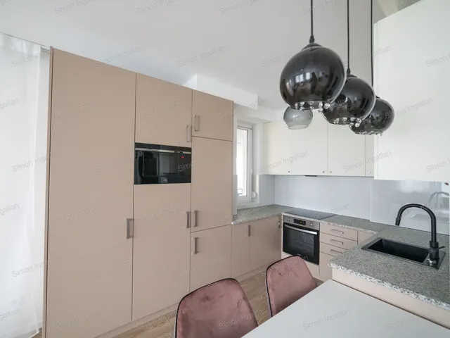 Kiadó lakás Kecskemét, Villanegyed 50 nm