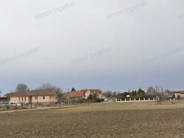 Eladó telek Kecskemét 3766 nm