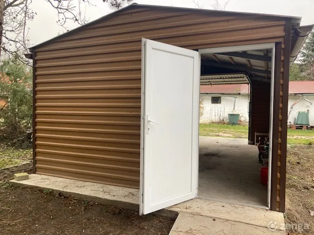 Eladó garázs Székesfehérvár 24 nm