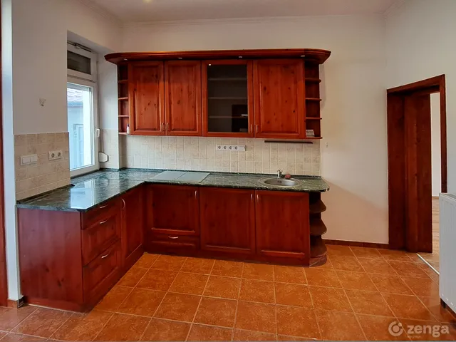 Kiadó lakás Székesfehérvár, Belváros 62 nm