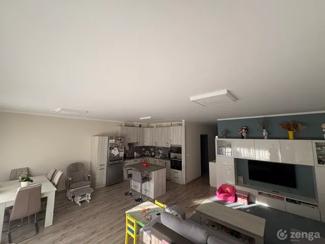 Eladó lakás Tatabánya, Óváros 86 nm