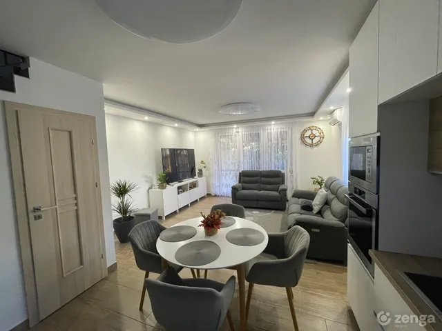 Eladó ház Vác, Kisvác 100 nm